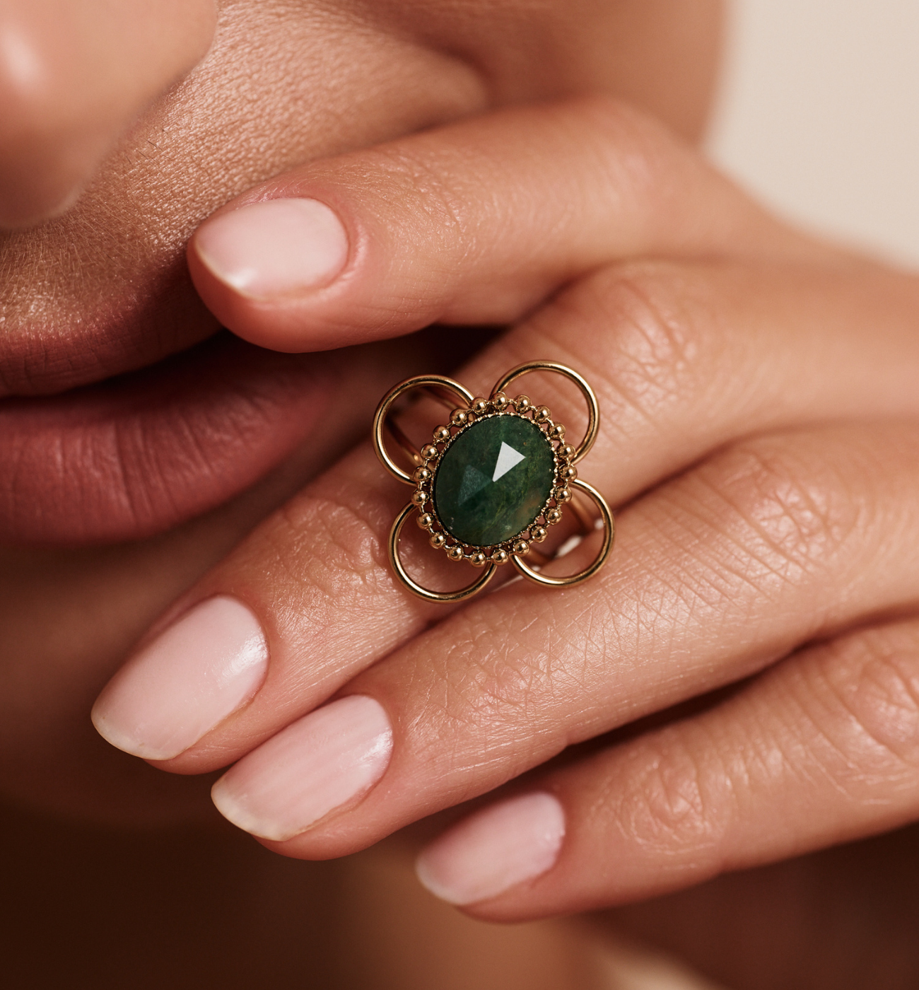 Pierścionek z jadeitem afrykańskim złoty PEA0097 - By Dziubeka