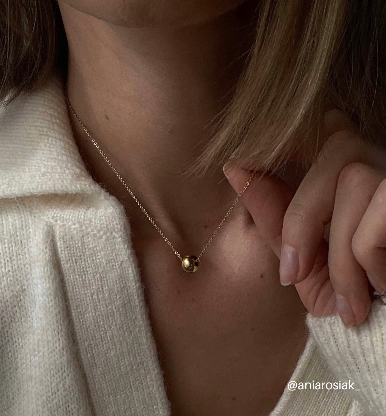 Naszyjnik złoty z kulką Golden Dreams - By Dziubeka