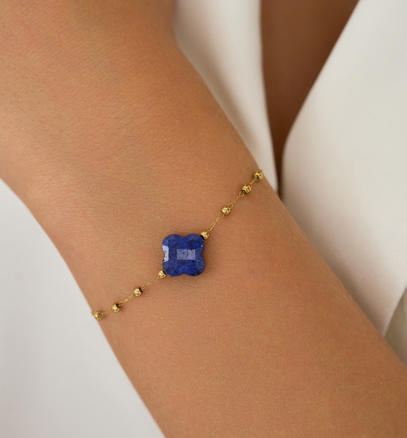 Bransoletka z koniczynką z lapisu Creation BPA0439