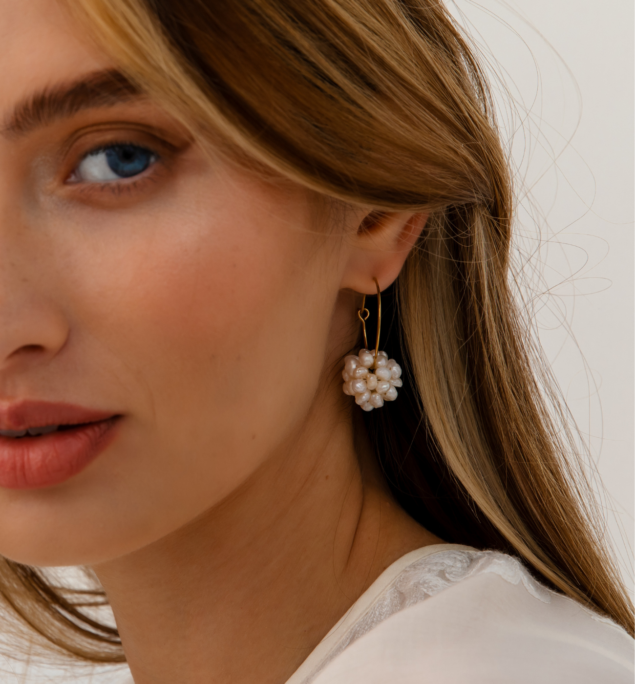 Kolczyki okrągłe z perłami Verska KPE0136