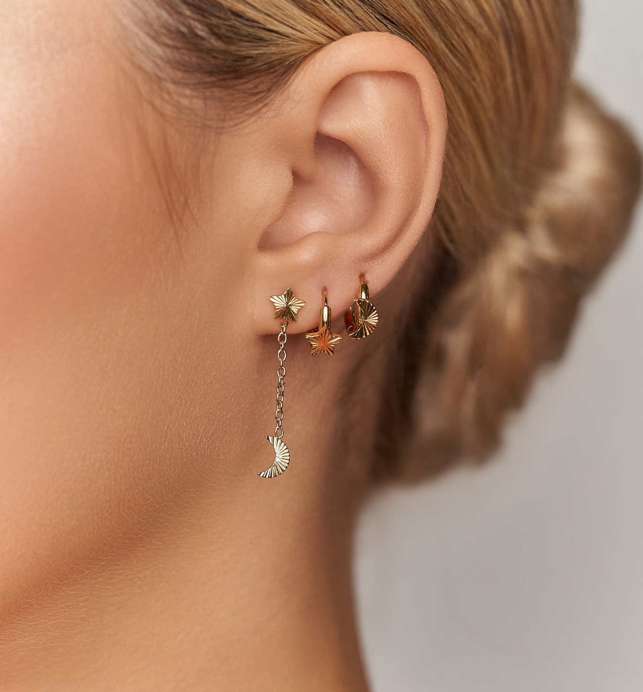 Zestaw złotych kolczyków z gwiazdkami i księżycami Lille Z0061 - By Dziubeka