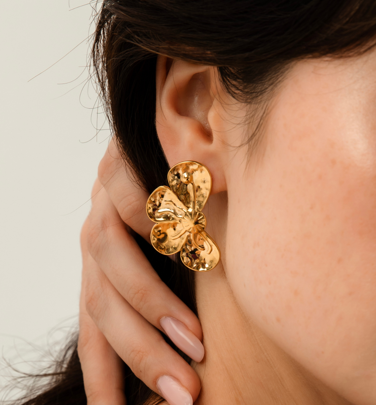 Kolczyki złote kwiatki Floral - By Dziubeka