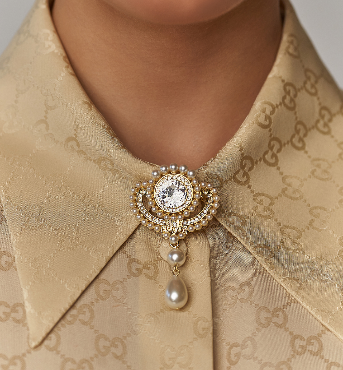 Broszka złota z perłami Ellie BRPE0028 - By Dziubeka