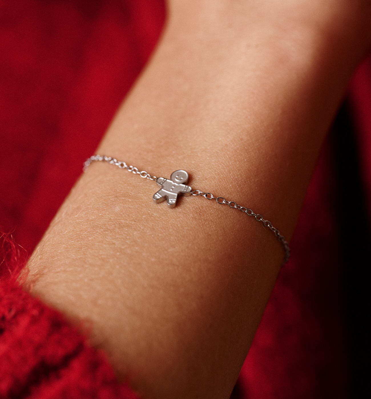 Bransoletka ze ciastkiem srebrna - By Dziubeka