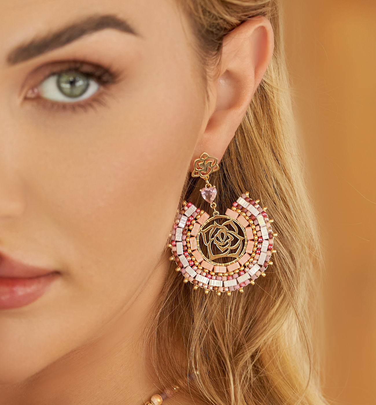 Kolczyki pastelowe z różą Sanur KBI0006