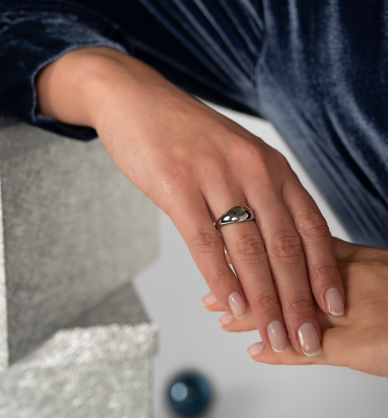 Pierścionek srebrny owalny Irmell PSA0928