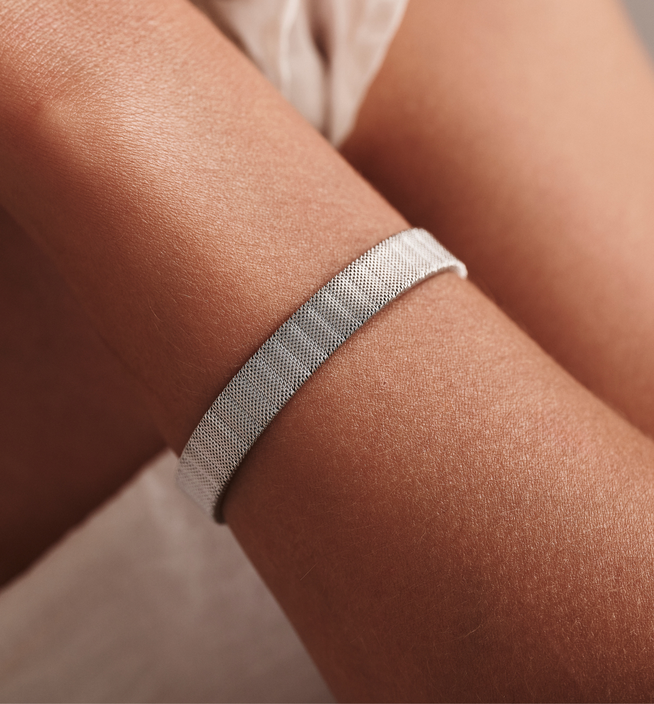 Bransoletka obręcz srebrna BSY0453