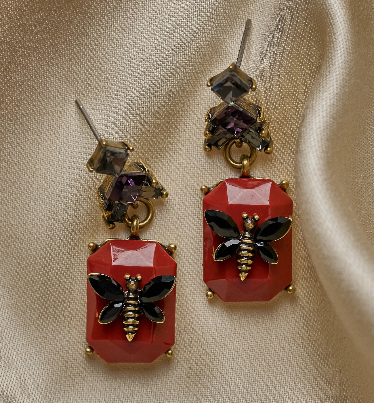 Kolczyki bordowe z owadami Émilie KPO0007