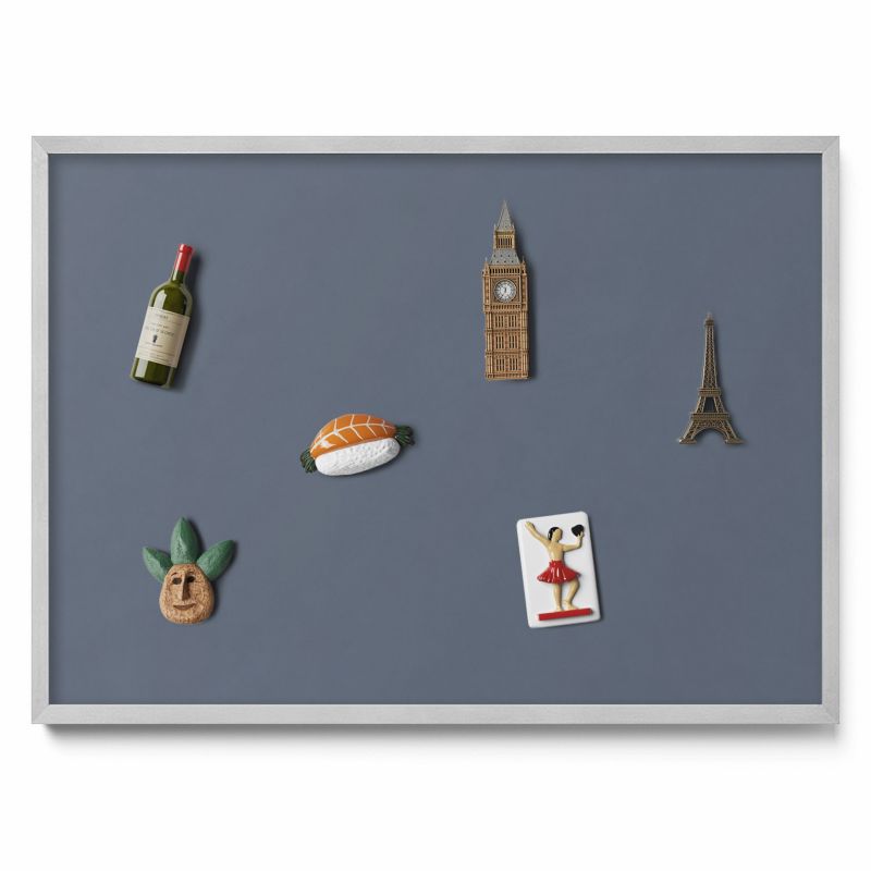Tablica na magnesy z podróży Tulup 70x50 cm Kolor chłodny szary w srebrnej ramie 1 szt.