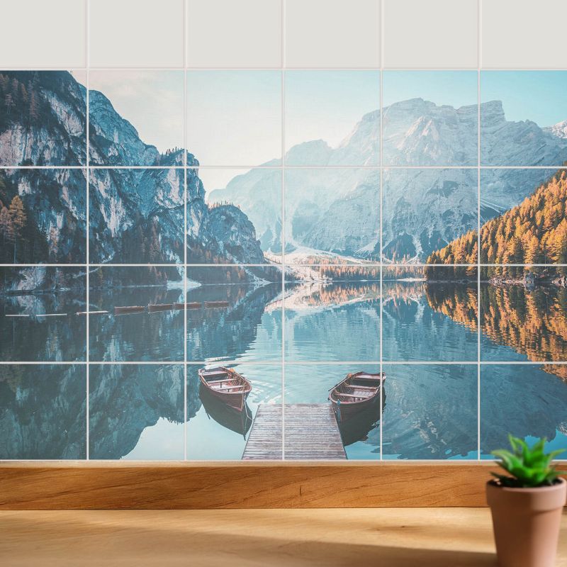 Samoprzylepna naklejka na kafle Wallfluent 20x20 cm Spokojne jezioro z górami wodoodporne 24 szt.