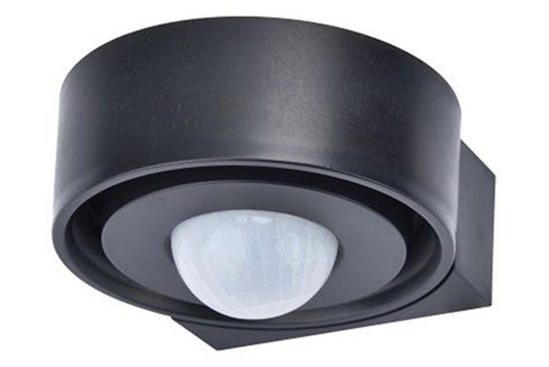 Czujnik ruchu Lutec podczerwień PIR czarny do 18 metrów ścienny natynkowy IP44 wym: 5 x 8 x 8,9 cm - 1 szt.