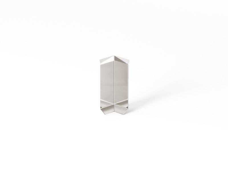 Narożnik wewnętrzny do listew przypodłogowych FLI Lambro srebrny połysk 6cm 1 szt.