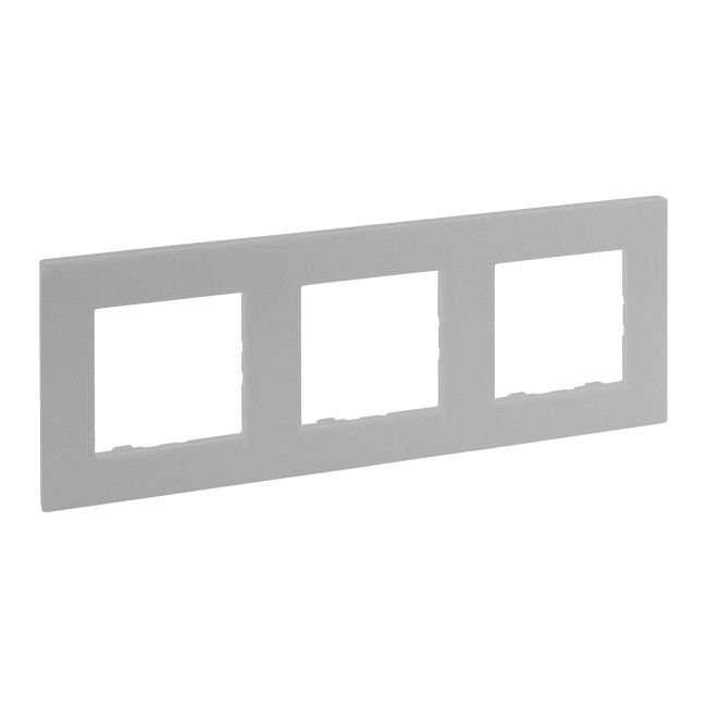 Ramka potrójna Legrand Niloe Step aluminium