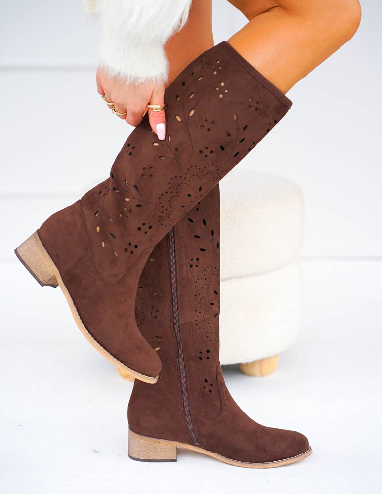 Czekoladowe Zamszowe Ażurowe Kozaki Kowbojki Anabell