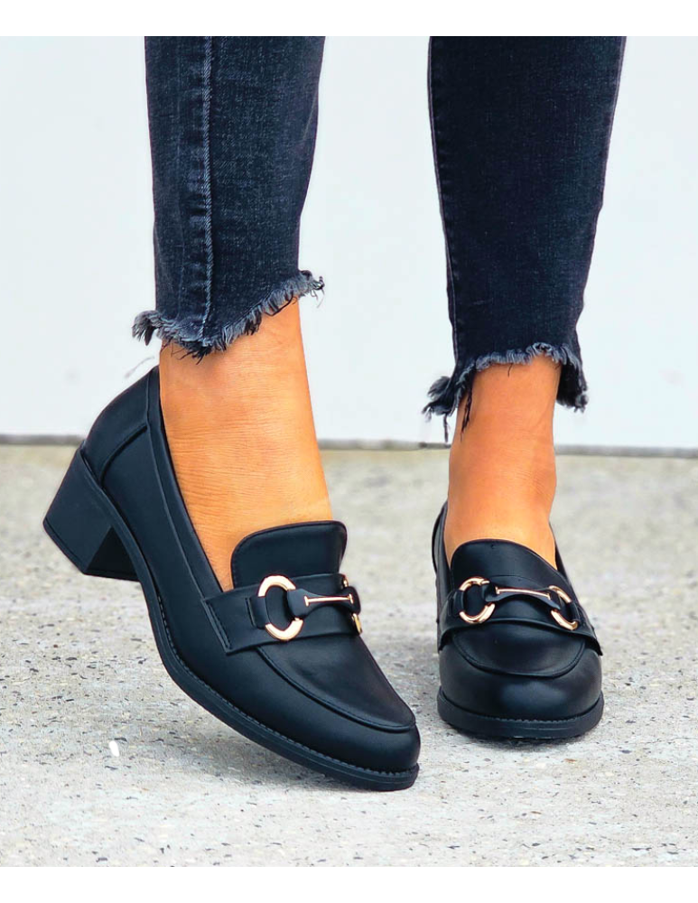 Eleganckie Klasyczne Czarne Czółenka Na Niskim Obcasie Carine