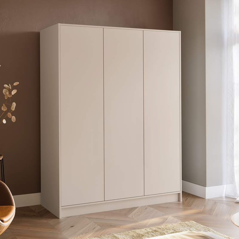 Kaszmirowa szafa do przedpokoju 150 cm z półkami GARIO trzydrzwiowa