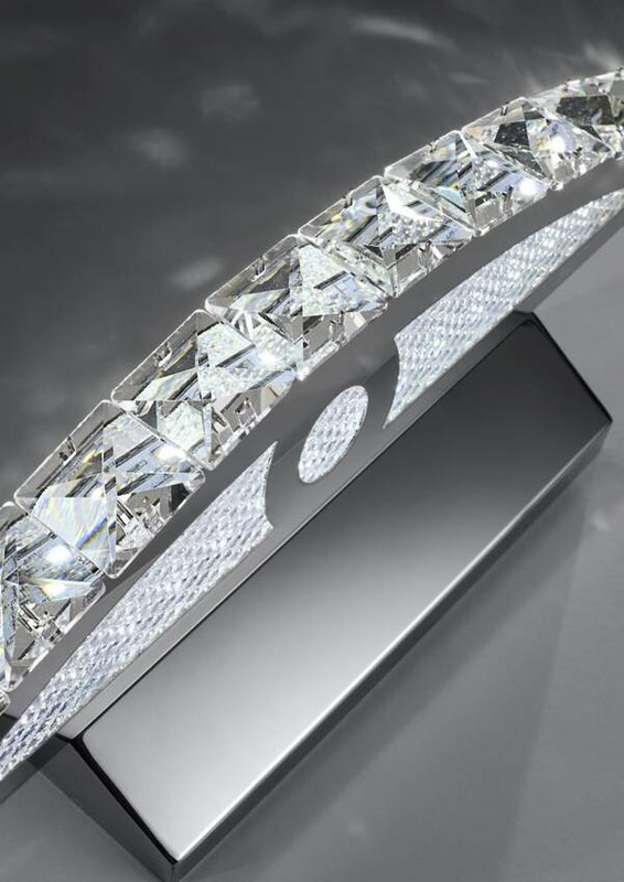 Srebrny kinkiet nad lustro łazienkowy LED 8W z kryształami ARANDE chrom