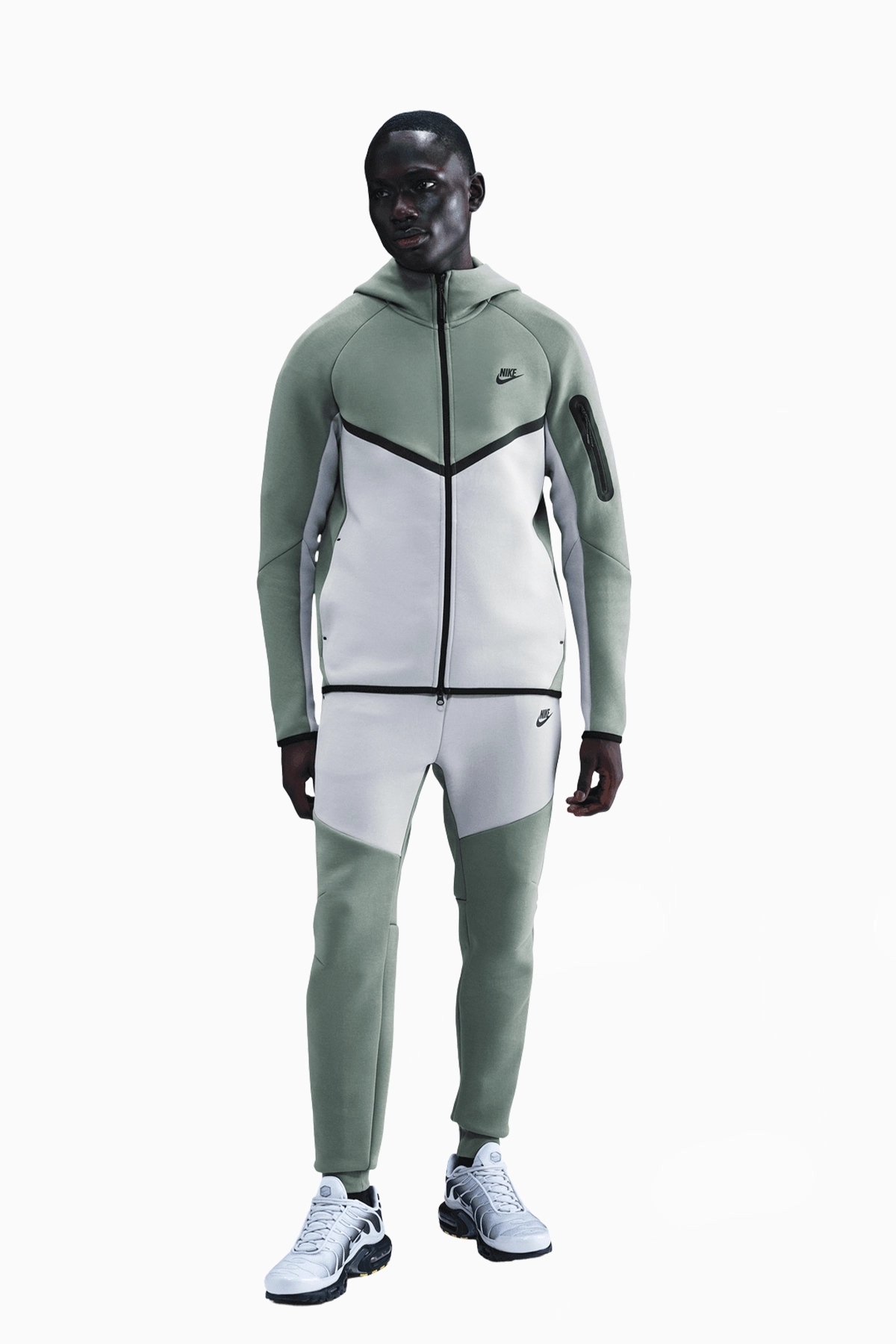 Spodnie Nike Sportswear Tech Fleece - Zielony