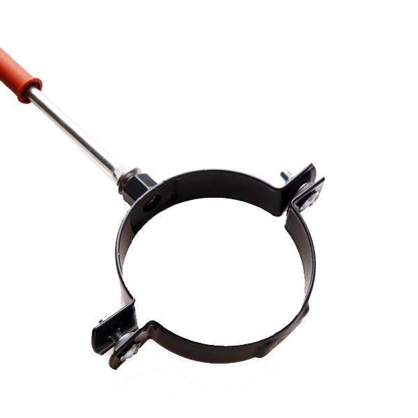 Stalowy uchwyt rury spustowej PVC 100x8x160 czarny Kaczmarek