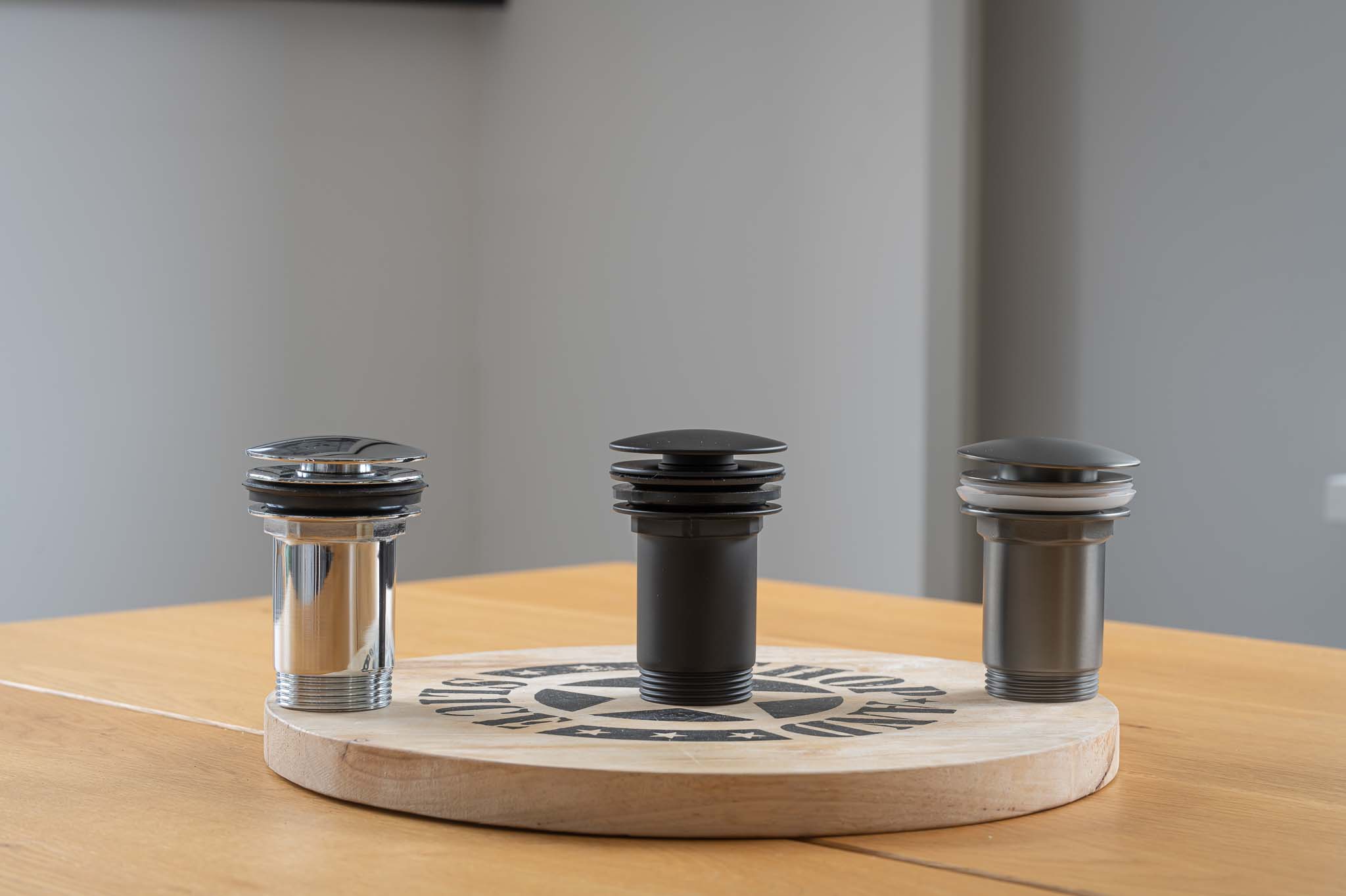 Laveo korek do umywalki klik-klak różowe złoto CKK82R3