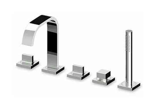 Zucchetti Aguablu bateria wannowo-prysznicowa 5-otworowa chrom ZA5470