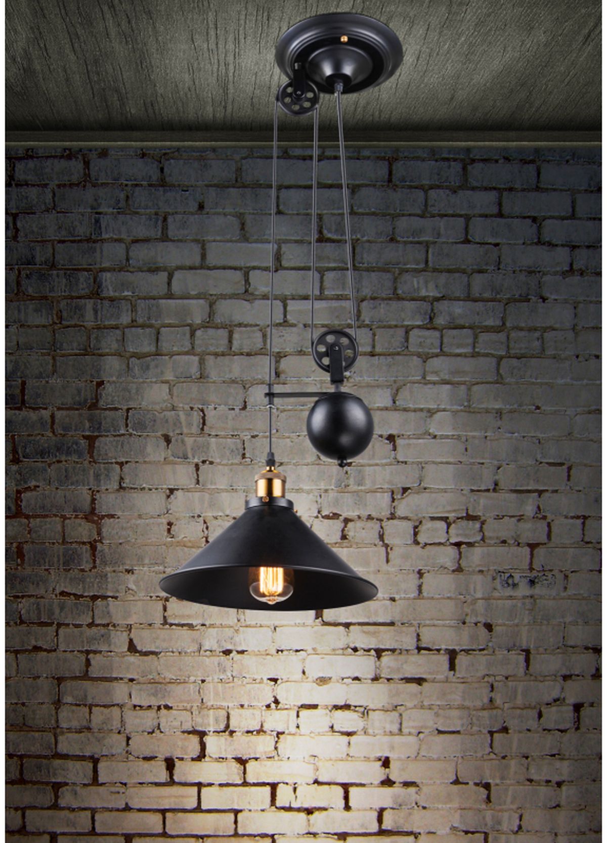 Globo Lighting Lenius lampa wisząca 1x60W czarna/stare złoto 15053