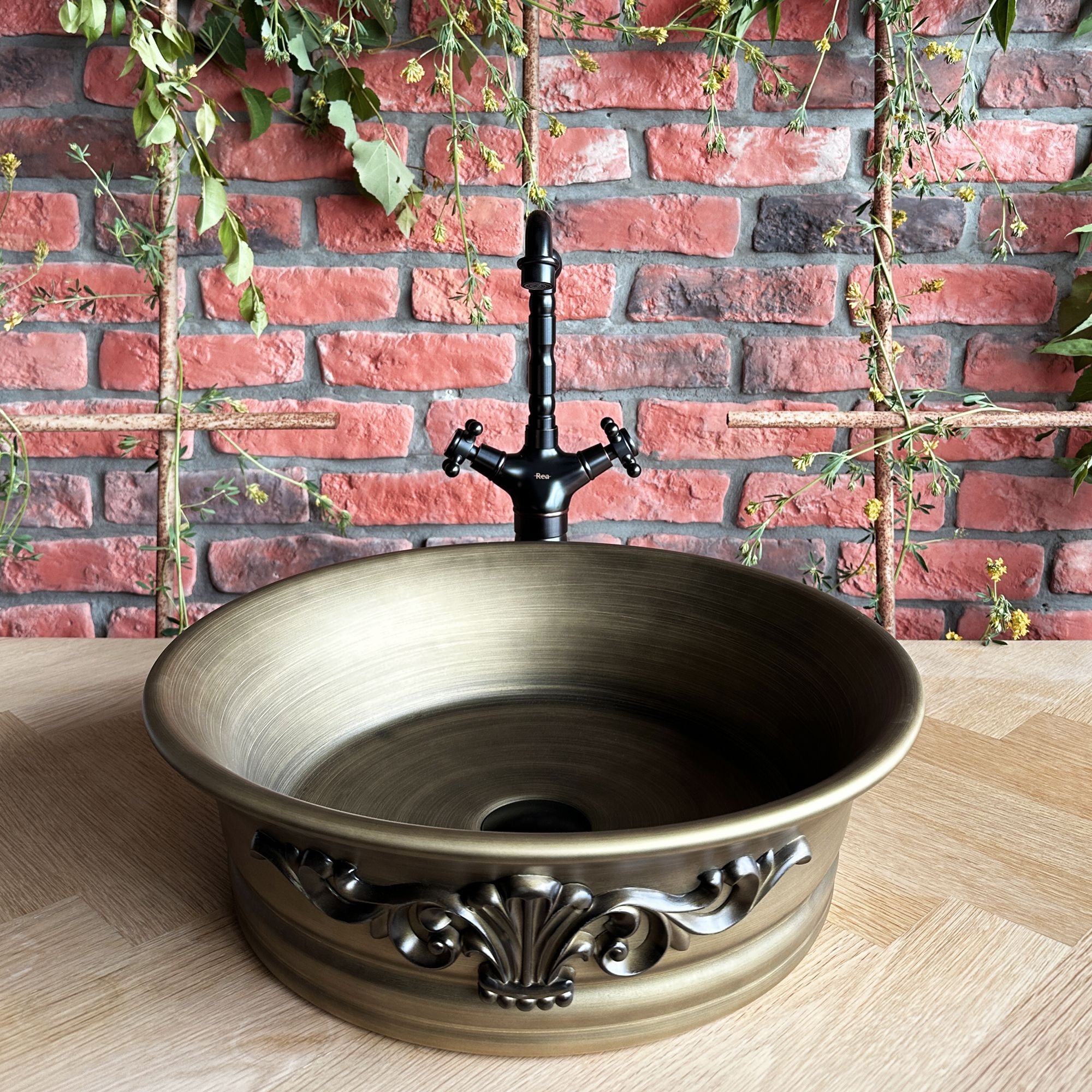 Rea Betty umywalka 43,5x43,5 cm okrągła nablatowa REA-U1057