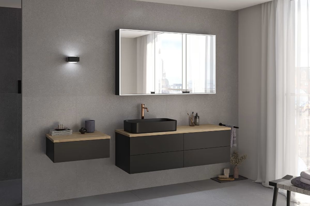 Kronenbach Cube szafka z blatem 141x48,7x44,5 cm podumywalkowa wisząca czarny mat-jasny dąb KBWTKOWTL1414SMGH