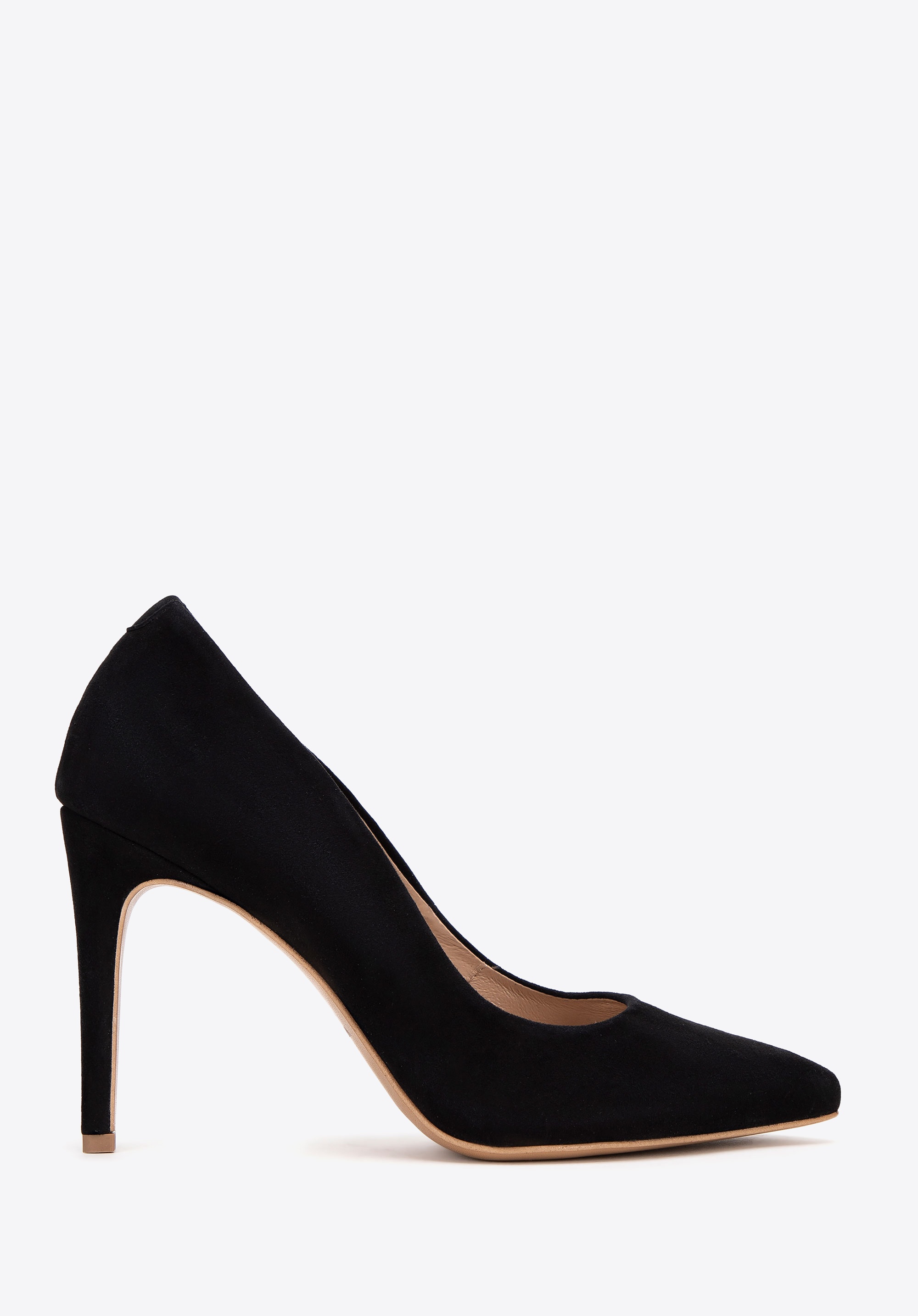 Szpilki ze skóry zamszowej klasyczne czarne