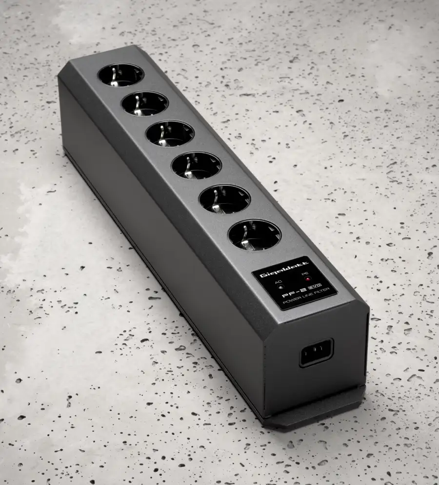 Filtrująca listwa gigawatt pf-2 evo