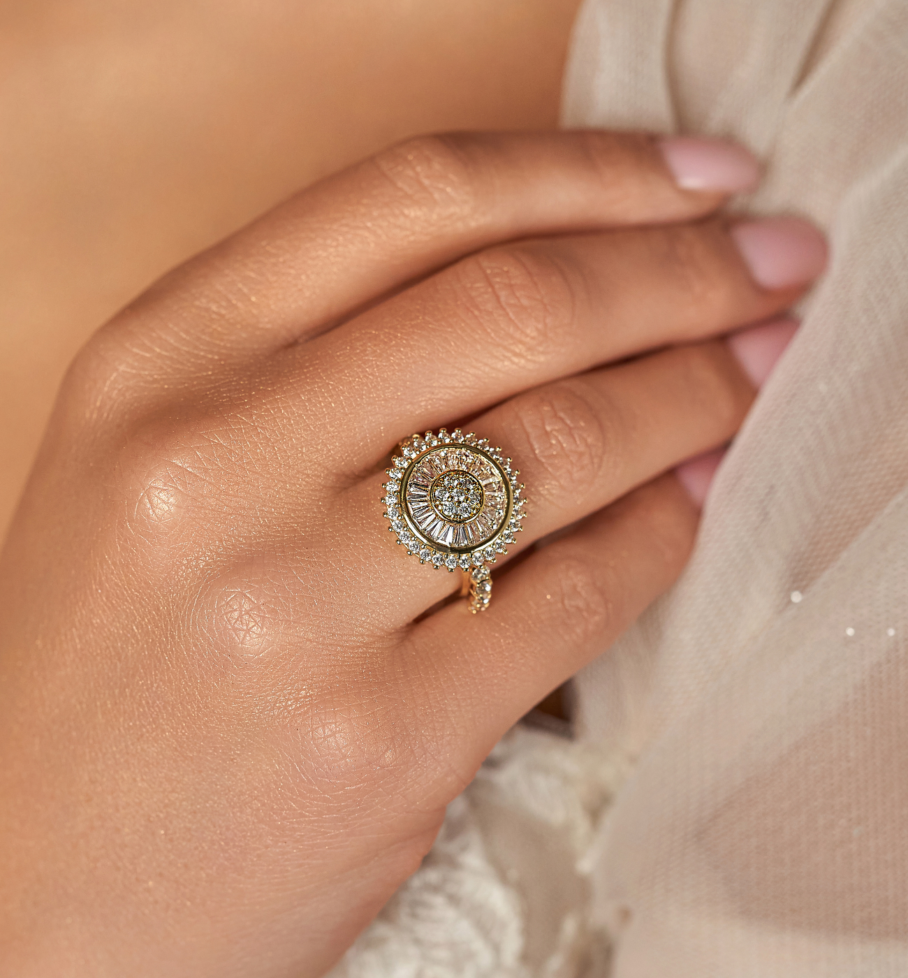 Pierścionek złoty z cyrkoniami Juara PSS0113