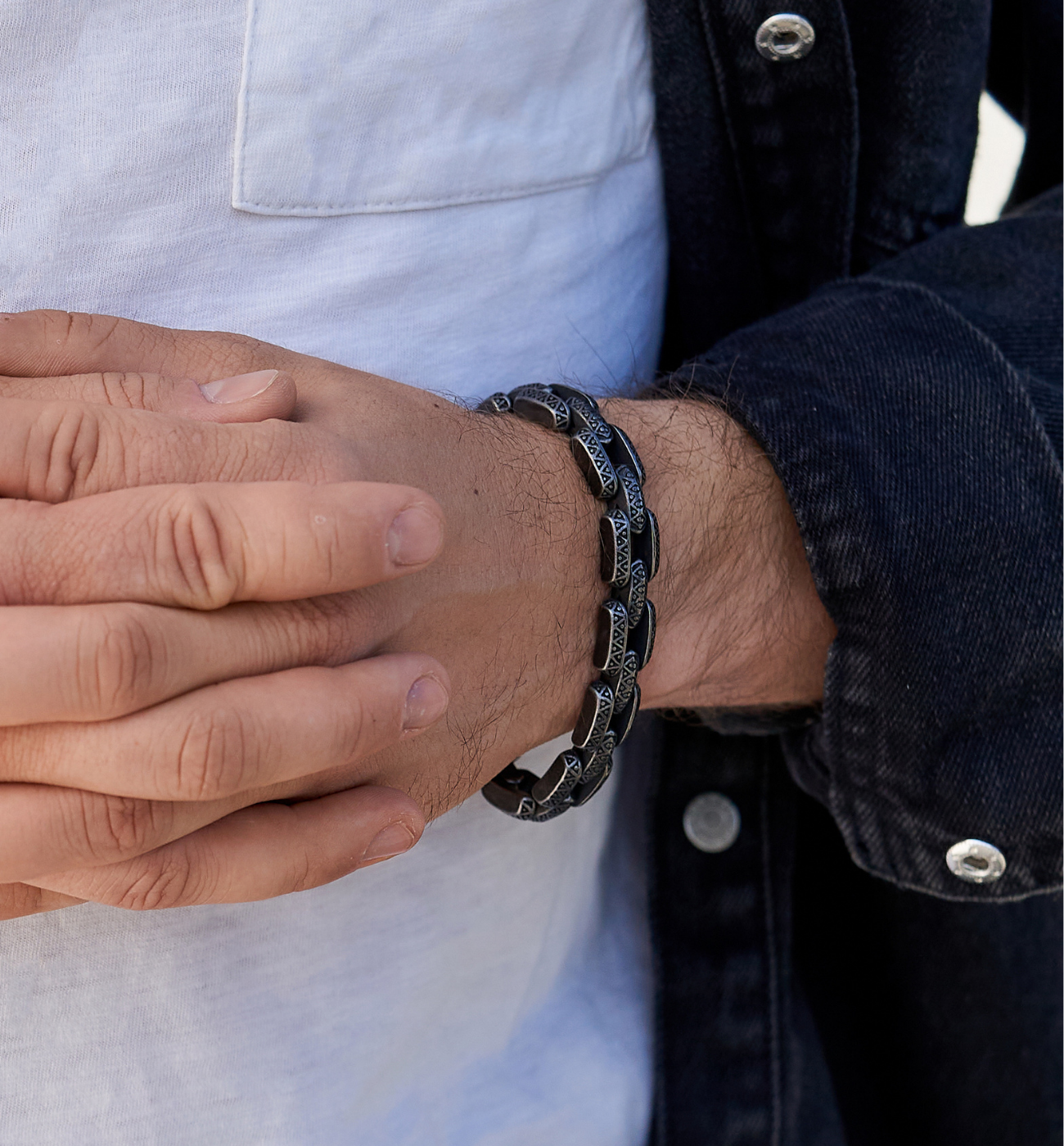 Bransoletka męska czarna z łańcuchem Manni BMITC0714