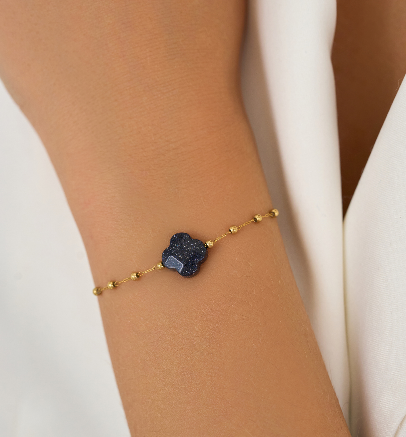 Bransoletka z koniczynką z Nocy Kairu Creation BPA0440