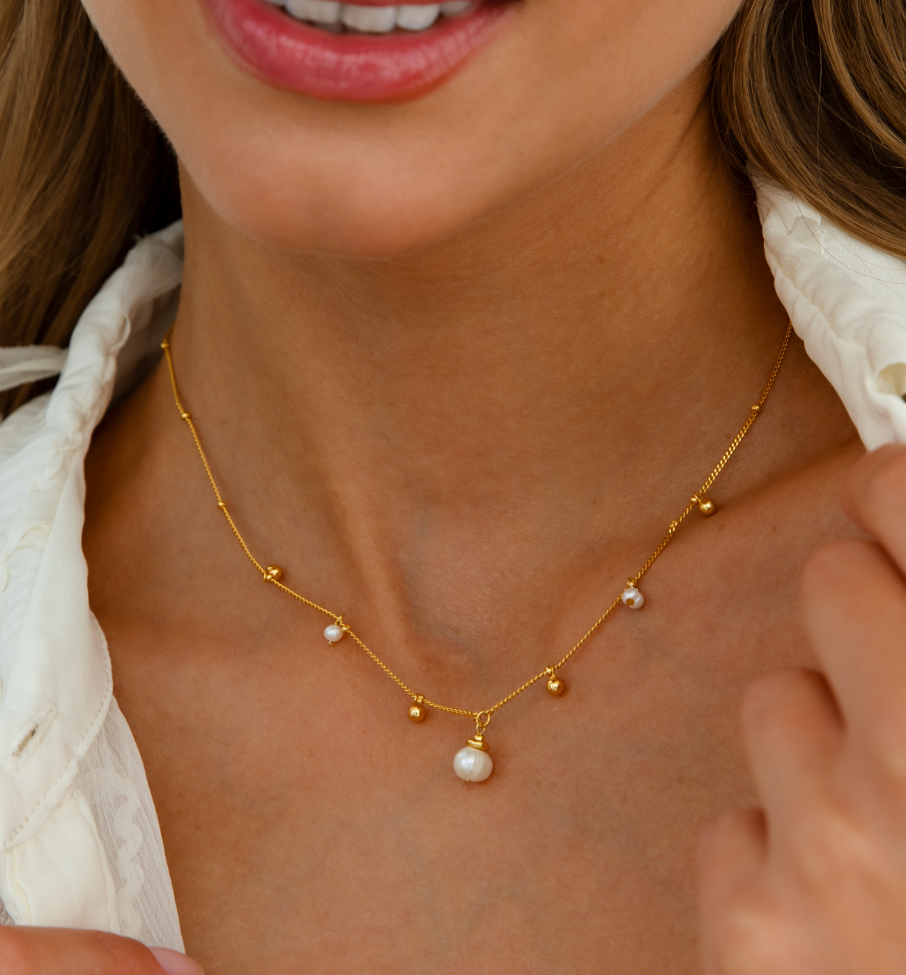 Naszyjnik z perłami złoty NLT0011 - By Dziubeka