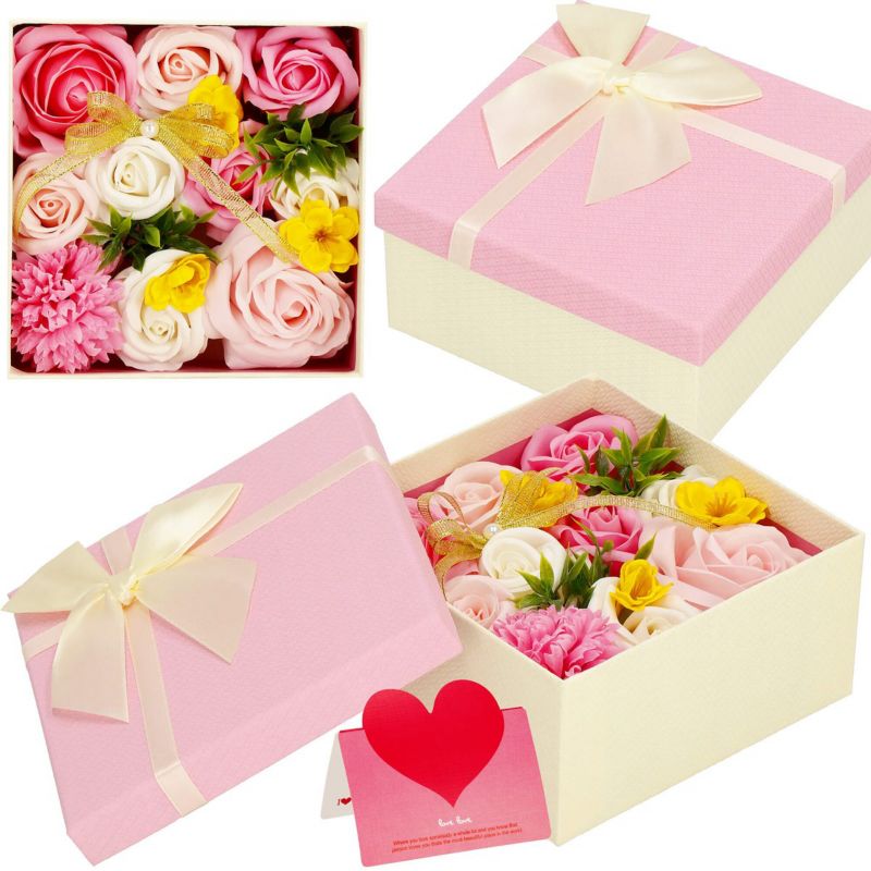 Róże mydlane Springos w pudełku prezentowym 15szt.