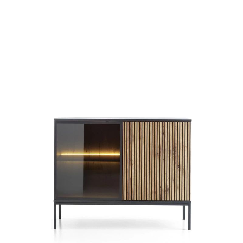 Mała komoda do salonu wysokie nóżki dąb wotan frezowane fronty SEWILLA