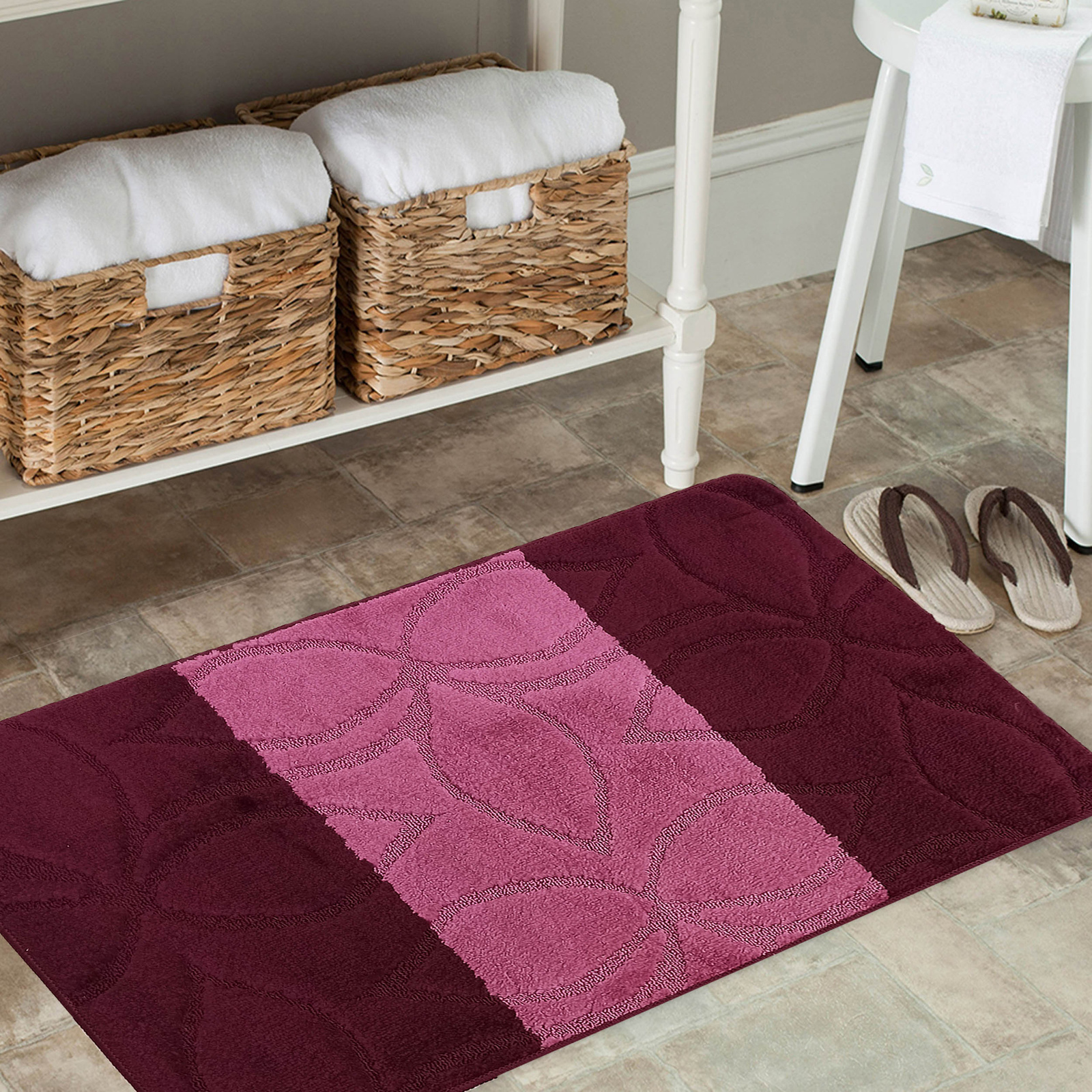 Komplet łazienkowy z wycięciem pod toaletę Montenegro XL Kwiat - bordowy