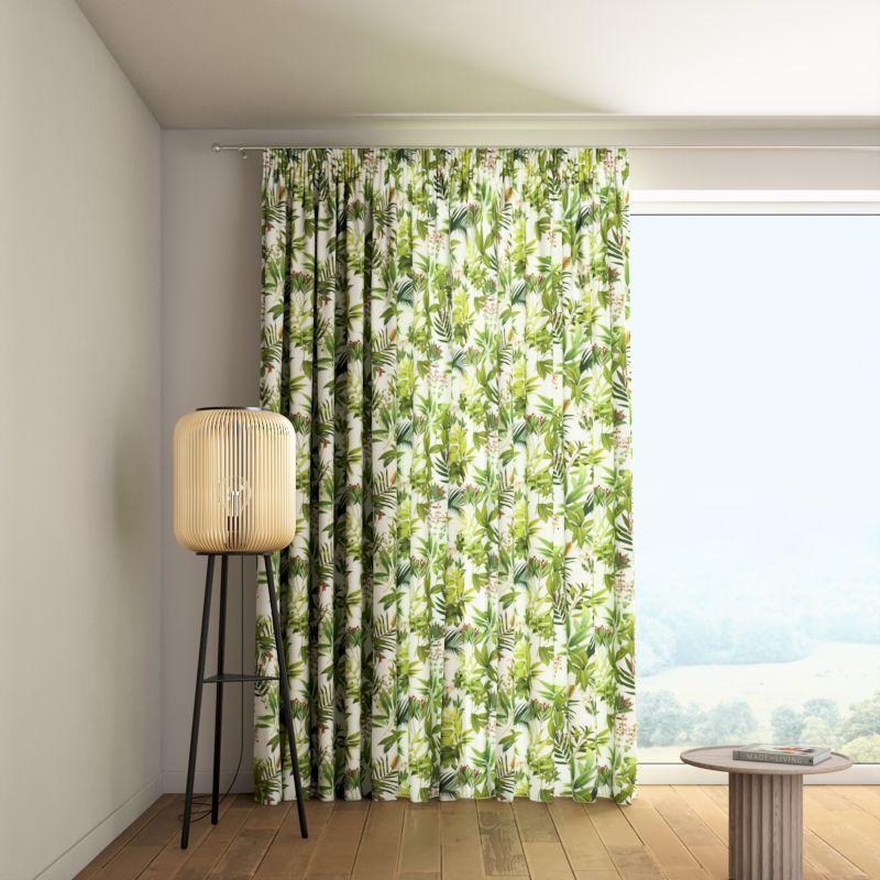 Zasłona na taśmie marszczącej 1 szt. 130 x 245 cm Dekoria zielono-czerwona roślinność na białym tle 1 szt.