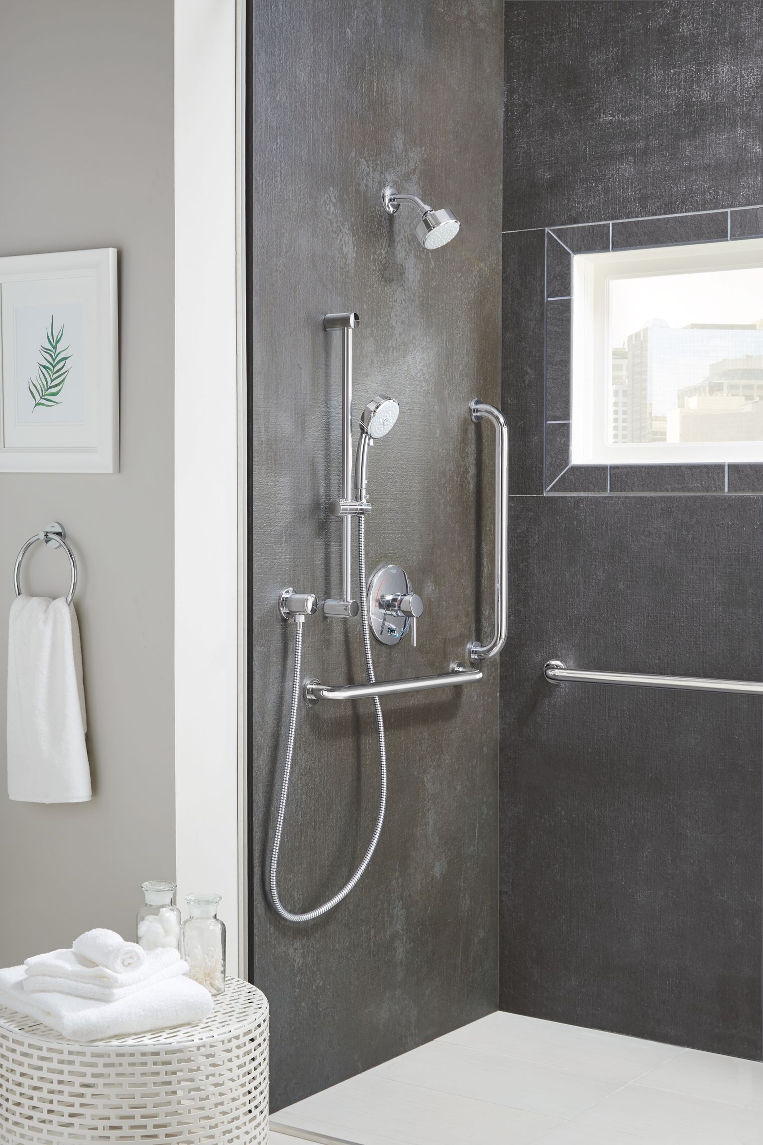 Grohe Essentials uchwyt wannowy 29,5 cm chrom 40421001 - Wysyłka w 24h