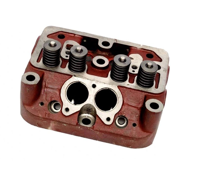 Głowica silnika kompletna C-330 C330 – 42022020 URSUS