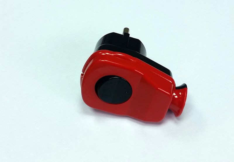 Wtyczka PCE z wyłącznikiem 0-1 czarno-czerwona