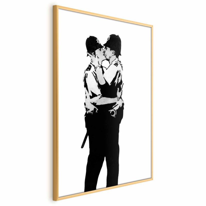 Plakat Artgeist Kissing Coppers 21x30 cm z ramą złotą 1 szt