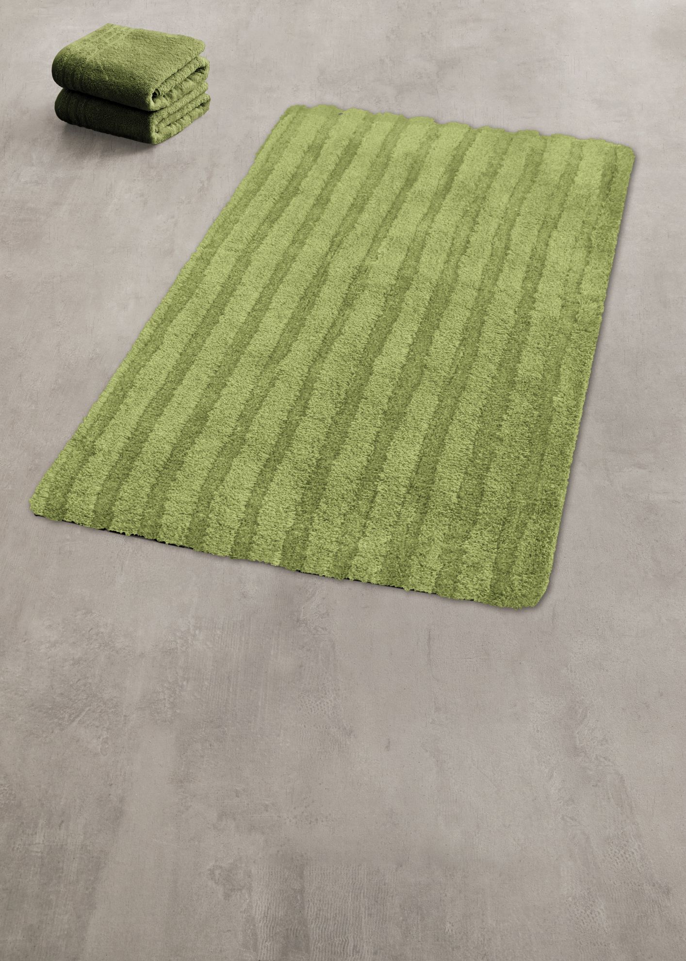 Kleine Wolke Cord dywanik łazienkowy 70x120 cm poliakryl zielony 9170616225