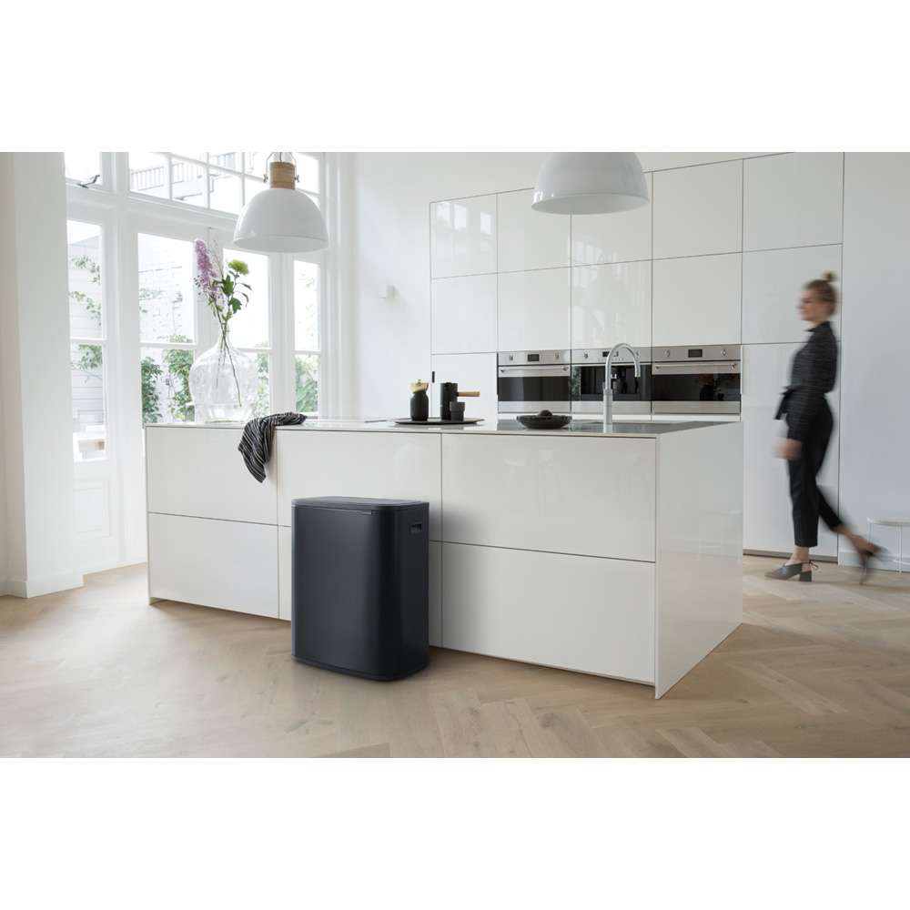 Brabantia Bo Touch Bin pojemnik na odpady 60 l czarny mat 223020