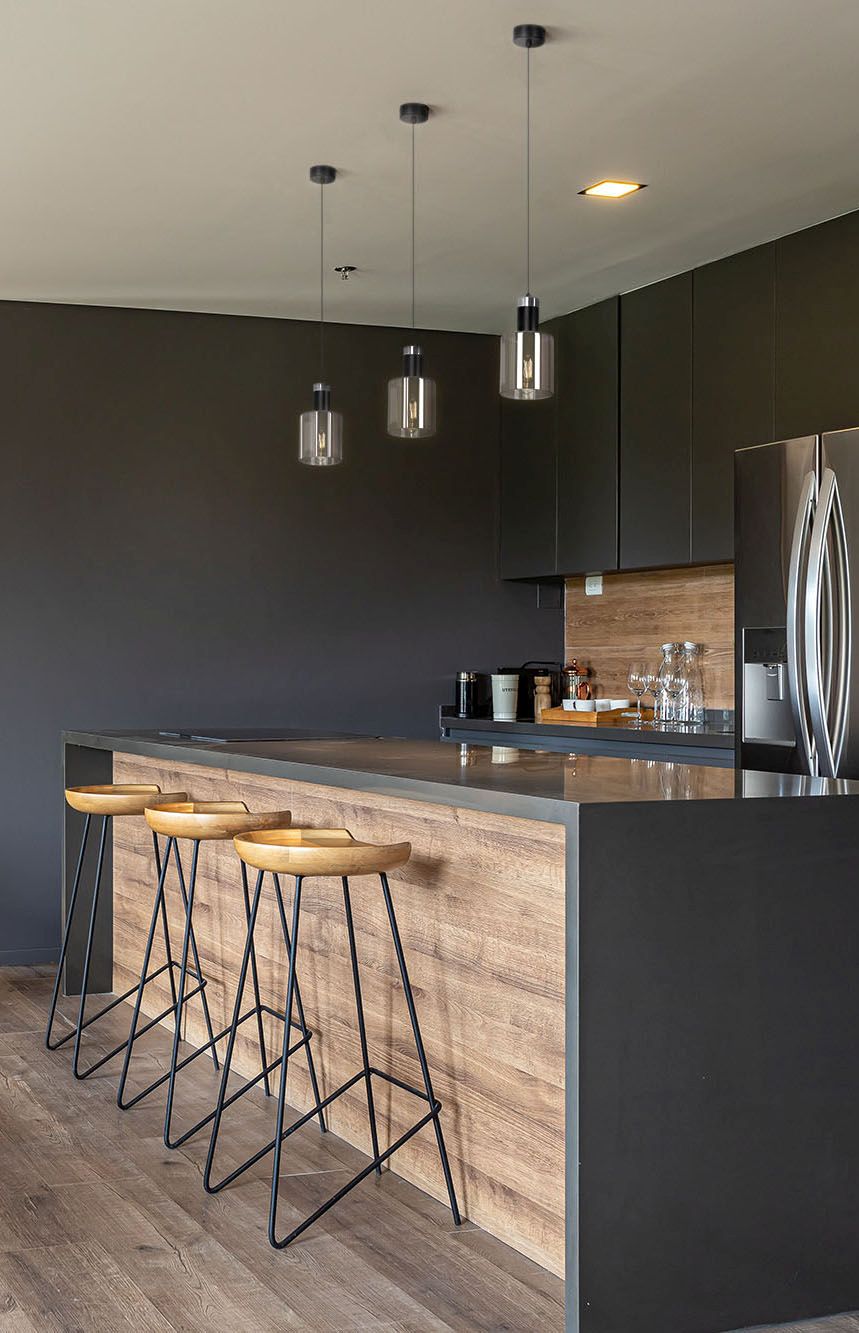 Kaja Brus lampa wisząca 1x40 W czarna K-5250