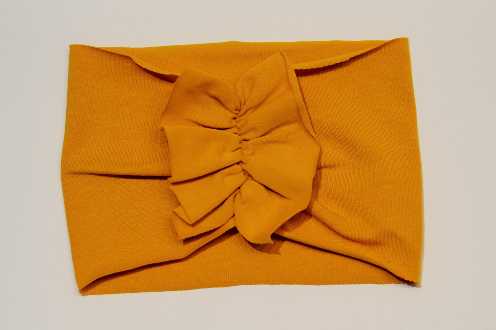 Laferio Dzianinowa szeroka opaska dla dziewczynki Musztarda