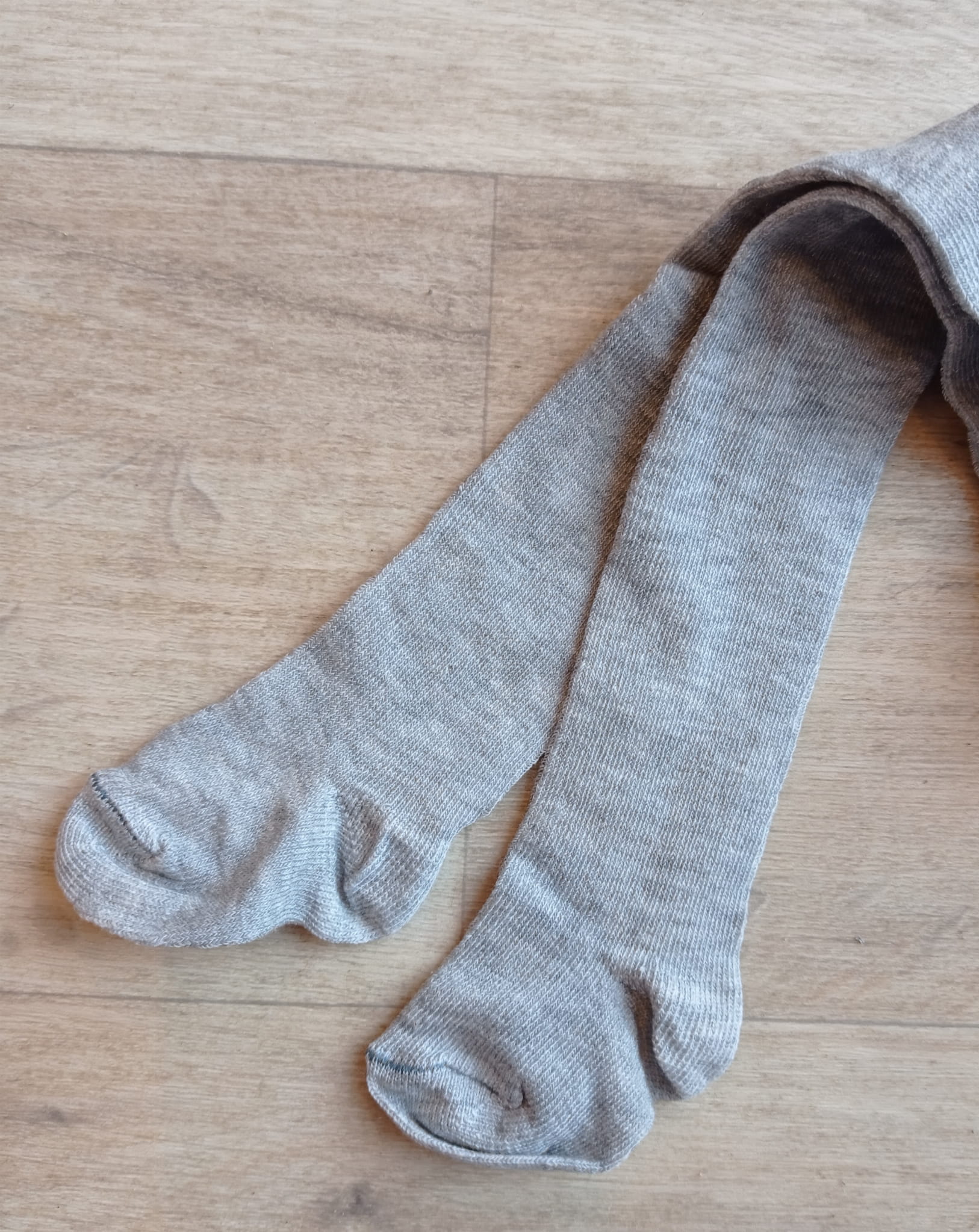 Szare bawełniane rajstopy