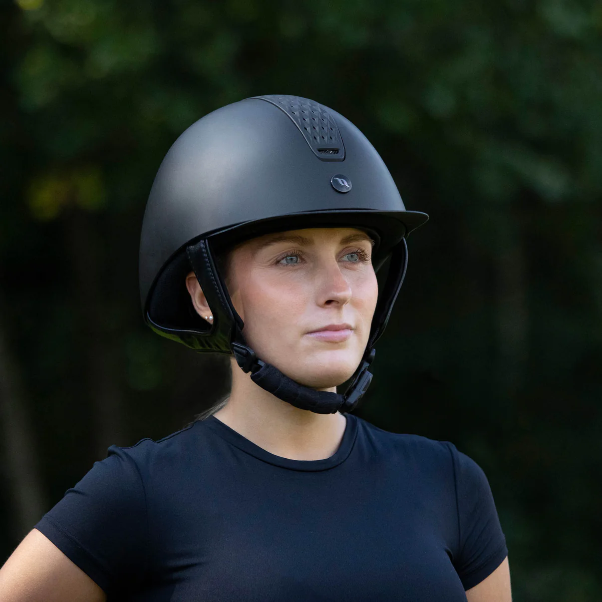 Back on Track Back on Track Silves Smooth Top kask z systemem ochrony mózgu MIPS