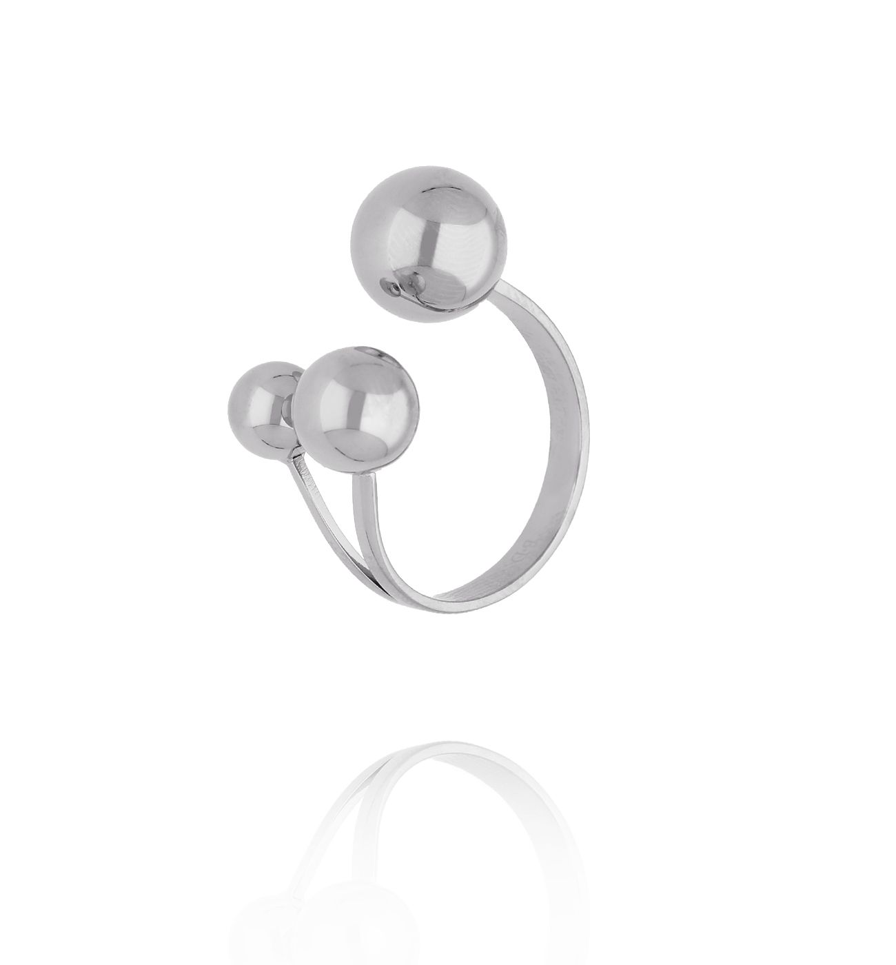 Pierścionek z trzema srebrnymi kulami - By Dziubeka