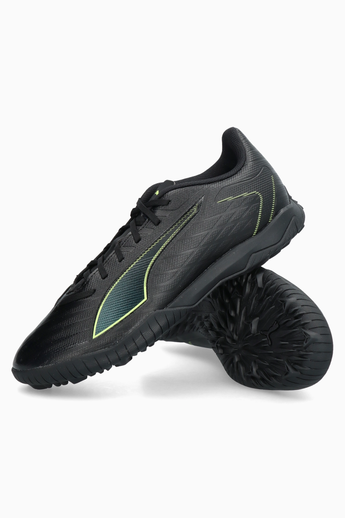 Turfy Puma Ultra 6 Play TT - Czarny